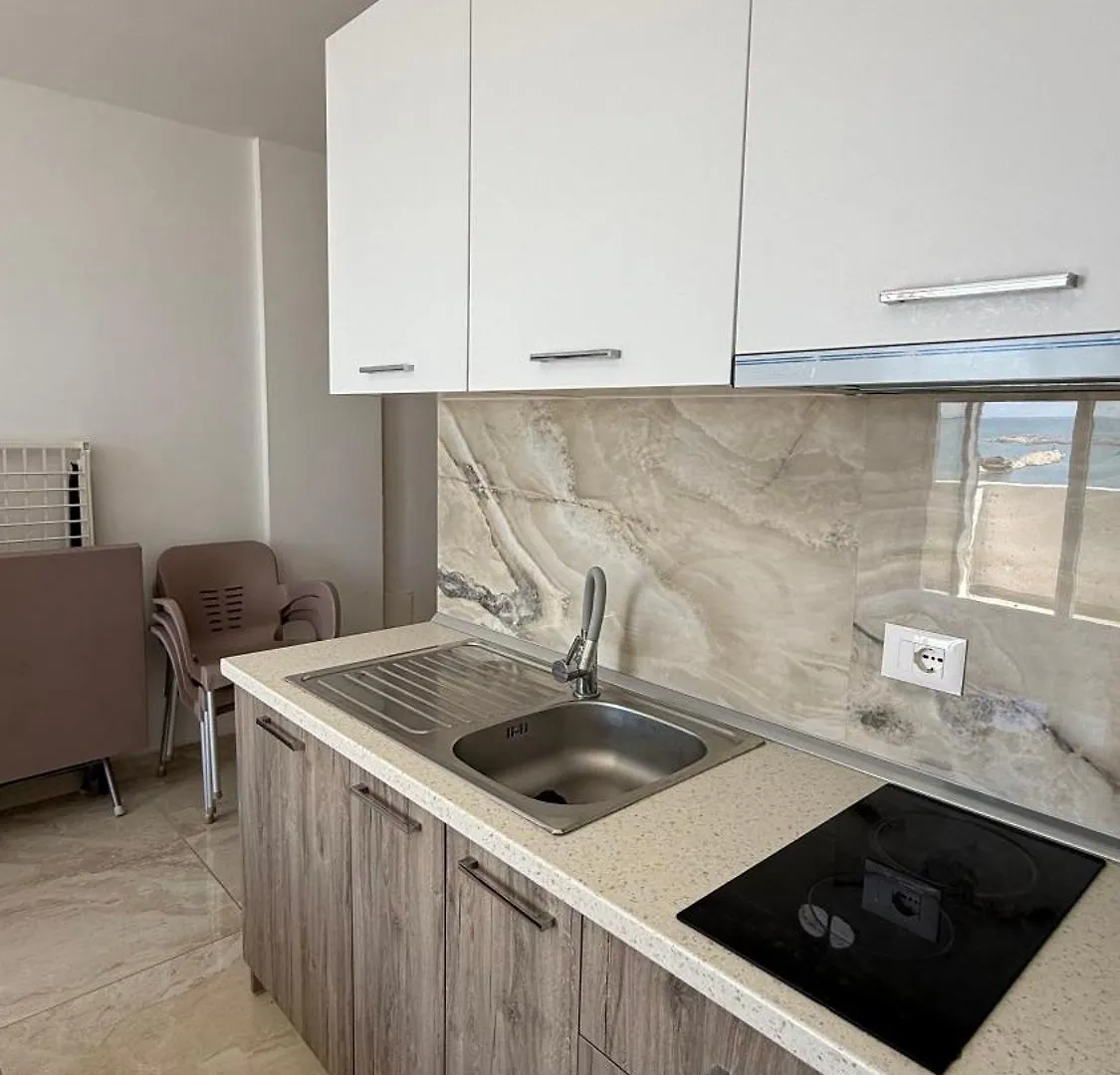 Hotel Progni Shëngjin 0*,  Albánie